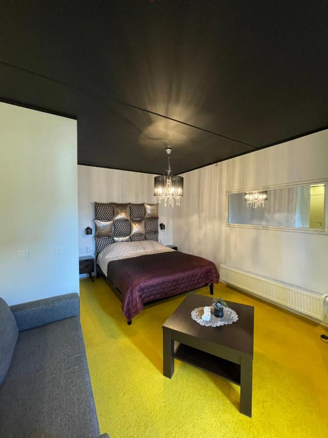 Guest House Bermuuda Apartment Paide Exteriör bild